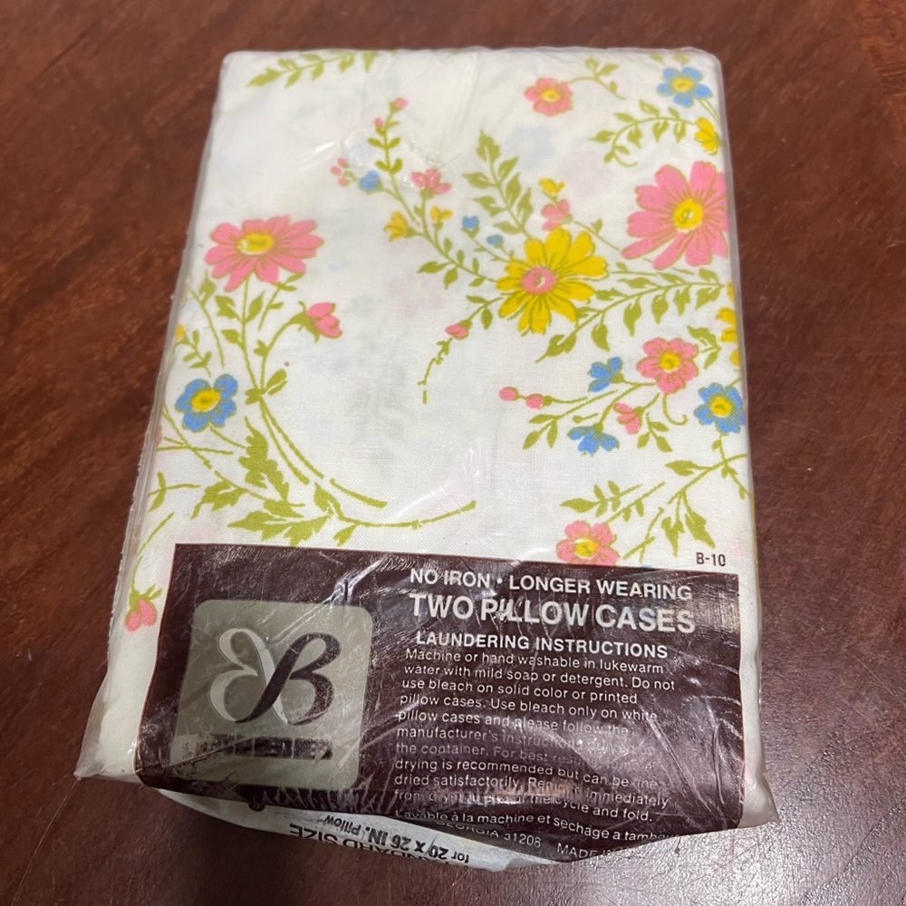 New Vintage Bibb standard floral 2 Pillow Cases 70’s